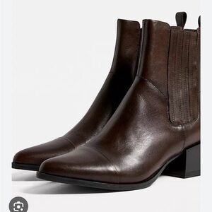 Vagabond Dark Brown “Marja” Cap Toe Leather Boots